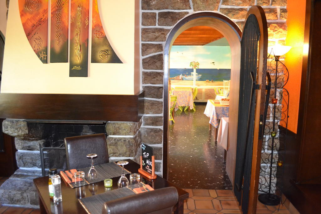Hotel Restaurant Davat Brison-Saint-Innocent Eksteriør billede